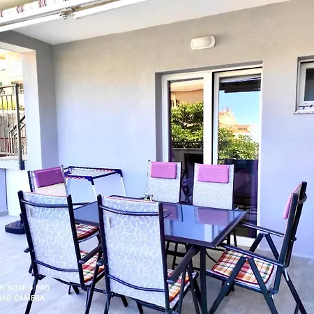Apartman Roso *